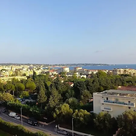 L'Escale Azur - Apt 2 Prs - Vue Mer Et Cap D'Antibes Apartamento